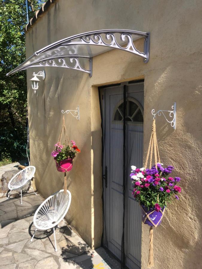 L'Escapade. Entre Aix Et Marseille, Studio Pleine Nature. Fuveau Ngoại thất bức ảnh